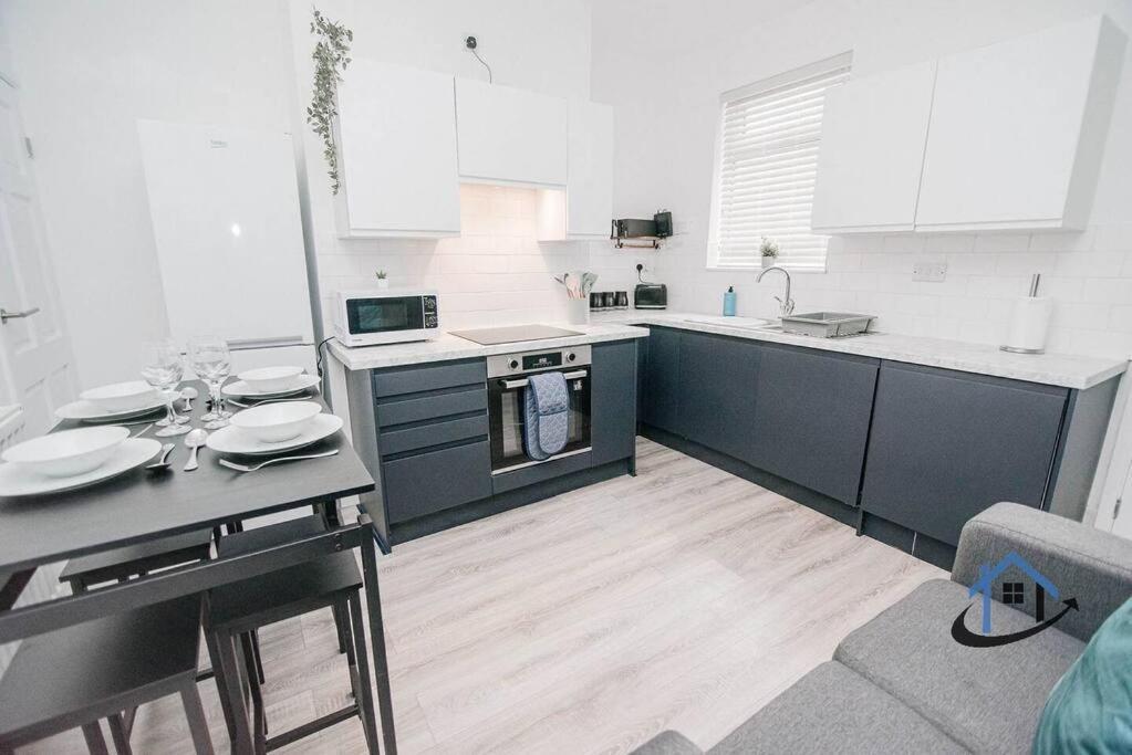 Вілла Balby Casa Nr Doncaster Racecourse King Beds Street Parking Екстер'єр фото
