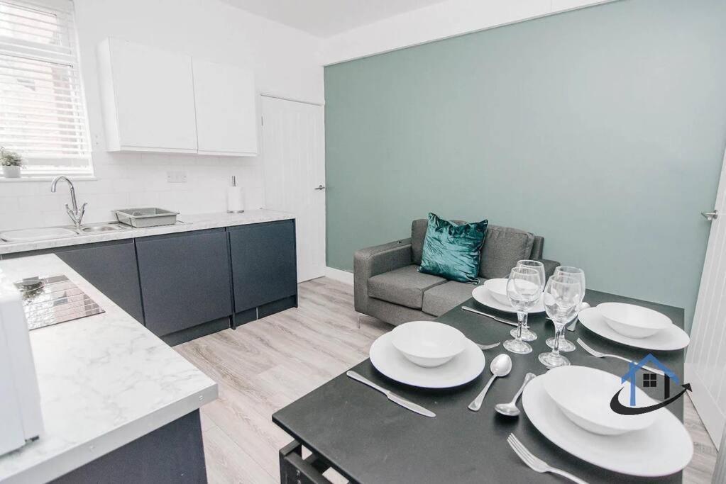 Вілла Balby Casa Nr Doncaster Racecourse King Beds Street Parking Екстер'єр фото